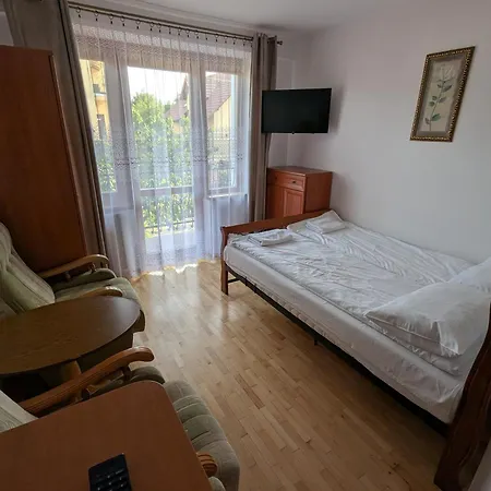 ゲストハウス Goscinne Vip ヤンタル